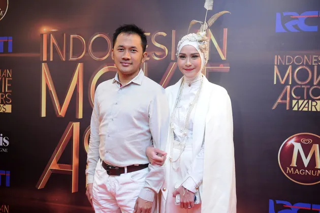 Hanung Bramantyo - Zaskia Adya Mecca