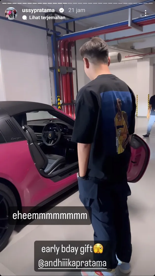 Mobil Porsche Andhika Pratama