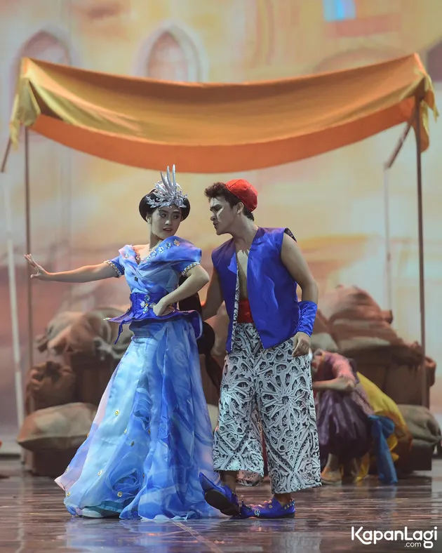 Faisal Khan dan Nabilah JKT48