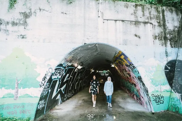 Natasha Rizky di Korea