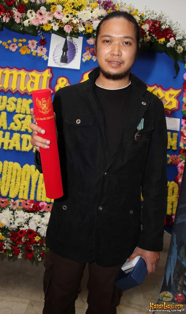 Bikin Kaget, 14 Nama Asli Seleb Cowok Indonesia Ini Tak