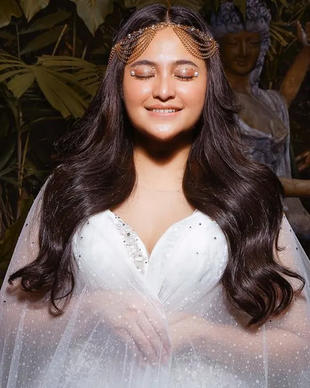 Photoshoot Marshanda yang Secantik Bidadari