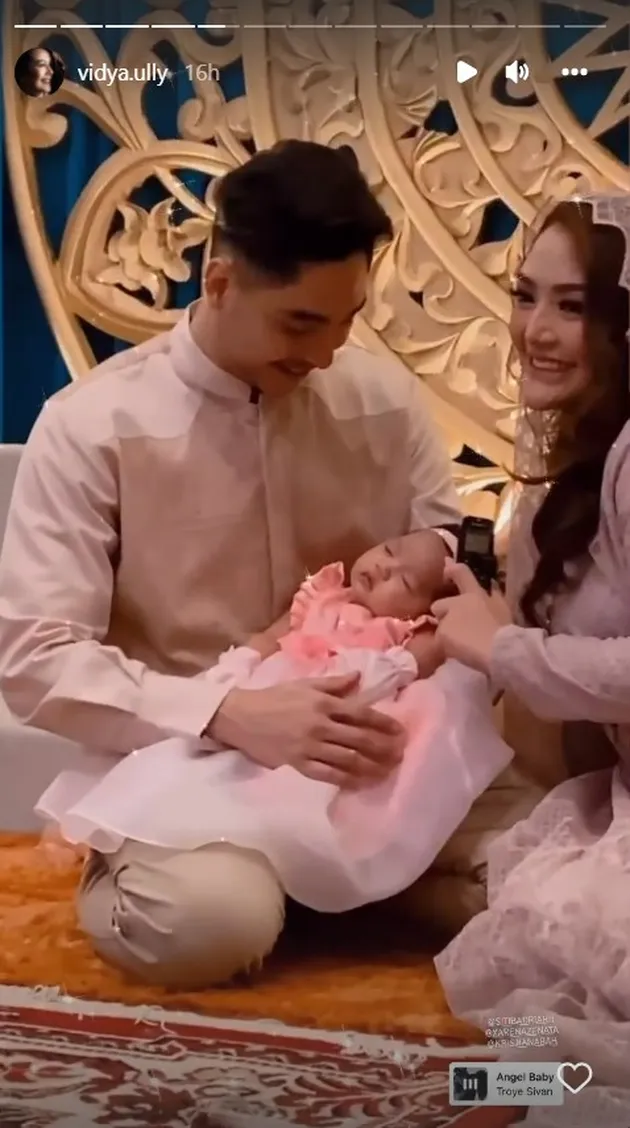 Siti Badriah Cantik Akikah Aqiqah