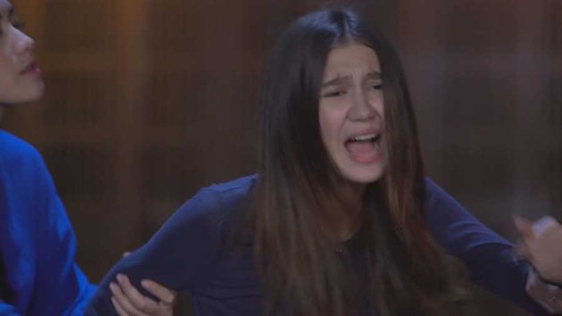 Leaked Photos of Scenes from the Soap Opera 'KISAH CINTA ANAK TIRI', Airing on February 25