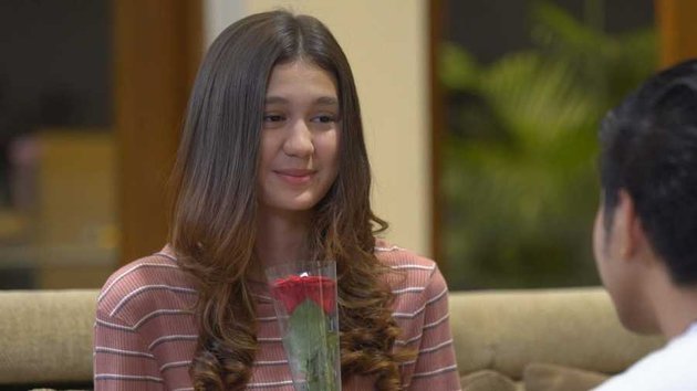 Leaked Photos of Scenes from the Soap Opera 'KISAH CINTA ANAK TIRI', Airing on February 25