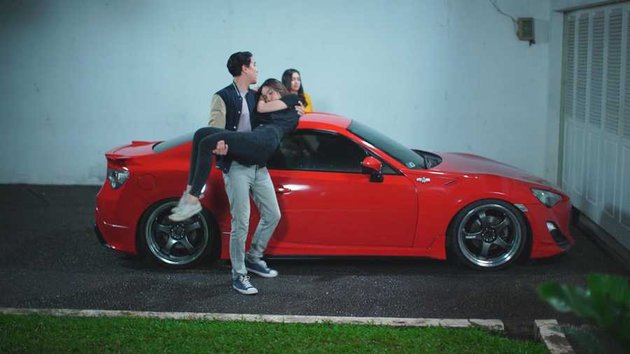 Leaked Photos of Scenes from the soap opera 'SAMUDRA CINTA', Airing on February 25