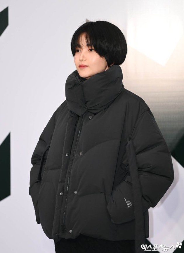 Bondol Makin Terdepan, 10 Potret Kim Tae Ri Looks Stunning with New Hairstyle - Praised 'Handsome' by Netizens