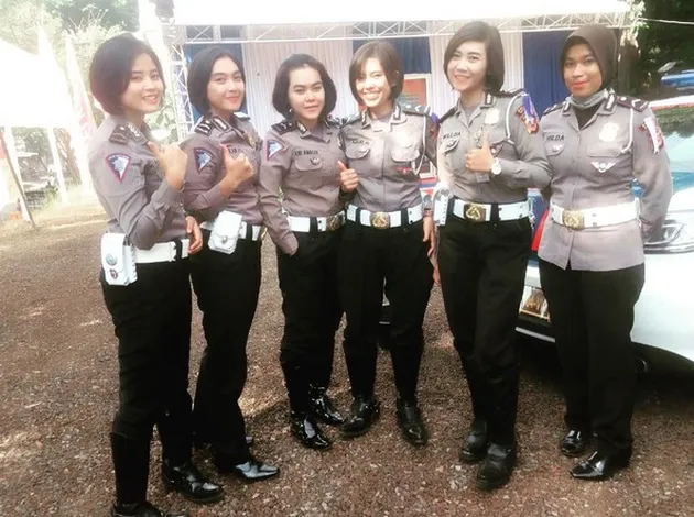 polwan cantik, polisi cantik, bripda wulan