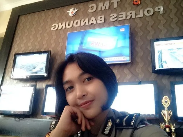 polwan cantik, polisi cantik, bripda wulan