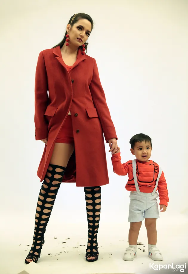 Nia Ramadhani &amp; Mainaka Zanatti Bakrie