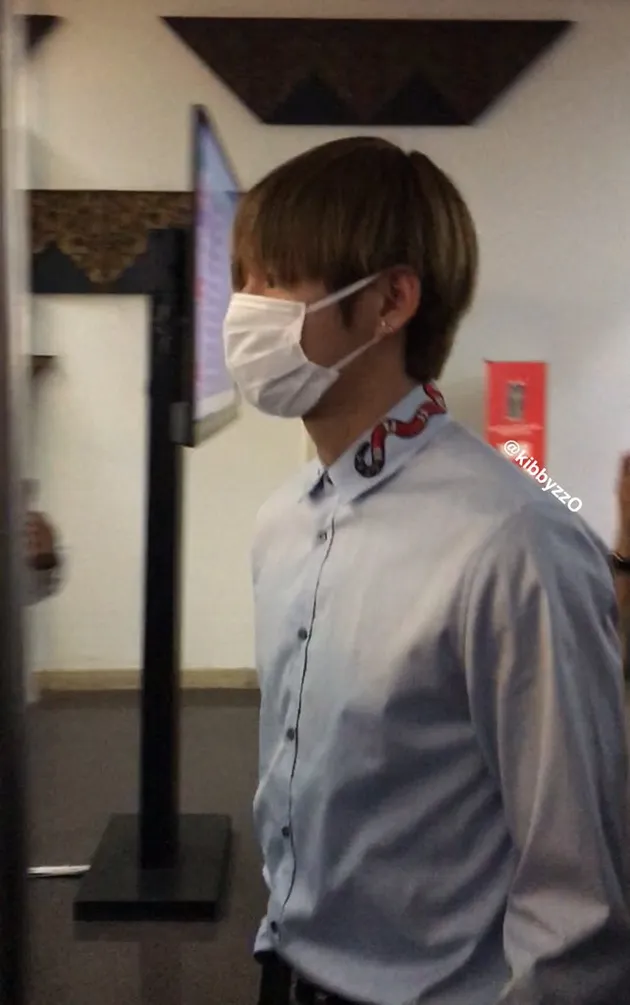 BTS di Bandara Soekarno Hatta