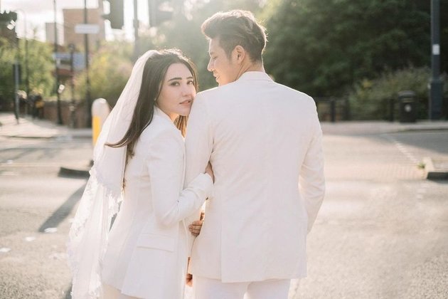 Via Vallen bucin bulan madu suami