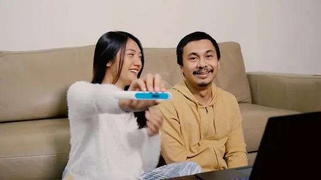 raditya dika beri saham, berita raditya dika, raditya dika annisa aziza