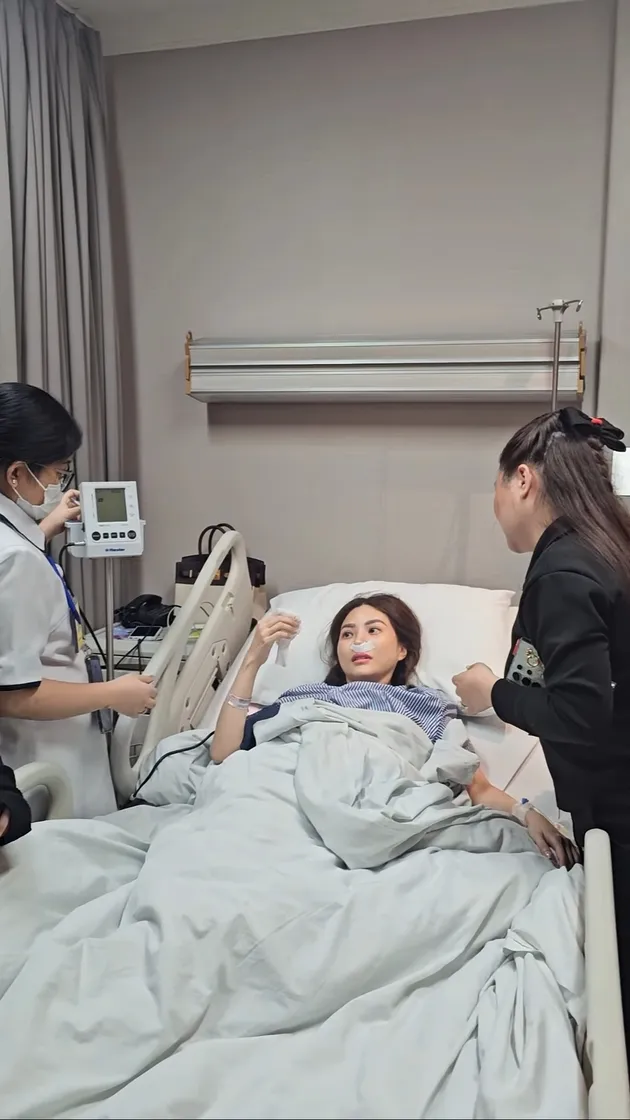 Sarwendah Operasi Sinusitis dan Polip Hidung