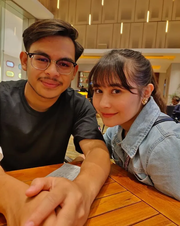 Raja Adik Prilly Latuconsina Ganteng