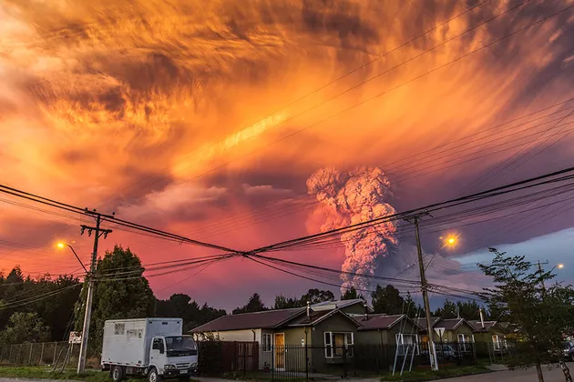 Gunung Calbuco di Chile meletus
