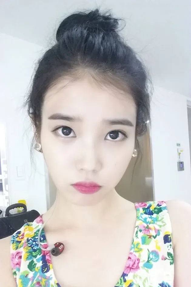 IU