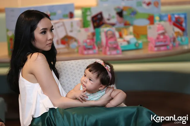 Foto Lucu Baby Gempi, Anak Gisel &amp; Gading Marten