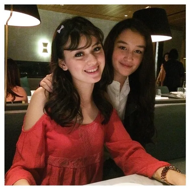 Natasha, Adik Kimberly Ryder