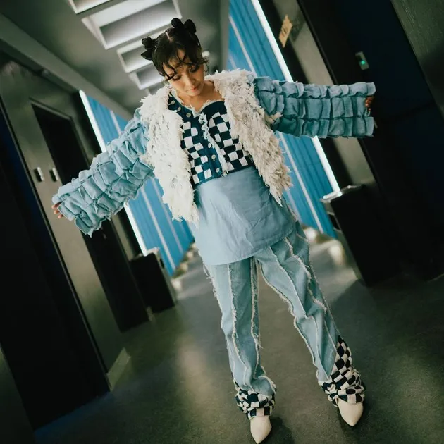 Rinni Wulandari manggung saat hamil