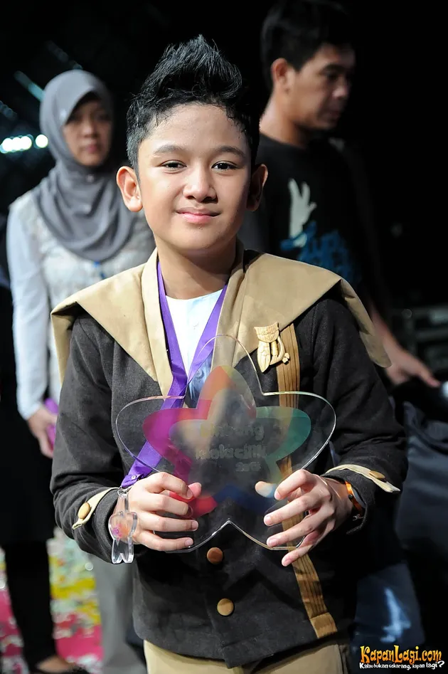Bagas terpilih sebagai pemenang Idola Cilik 2013.