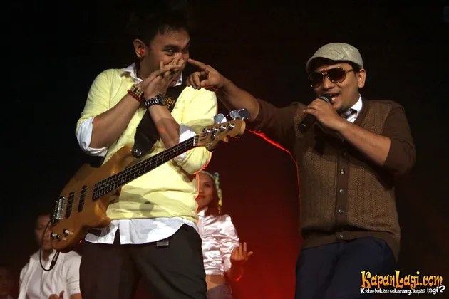 Tampi dan Barry Likumahuwa