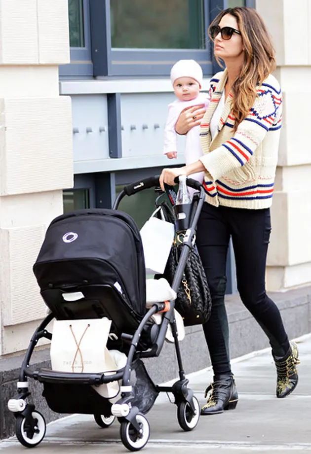 Supermodel Moms