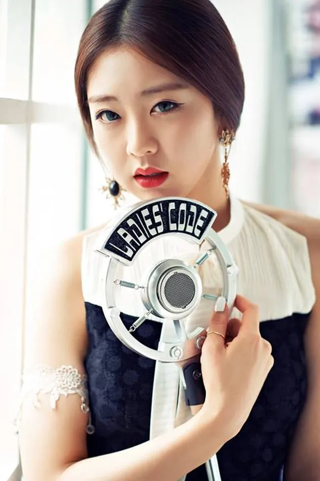 EunB dan Rise