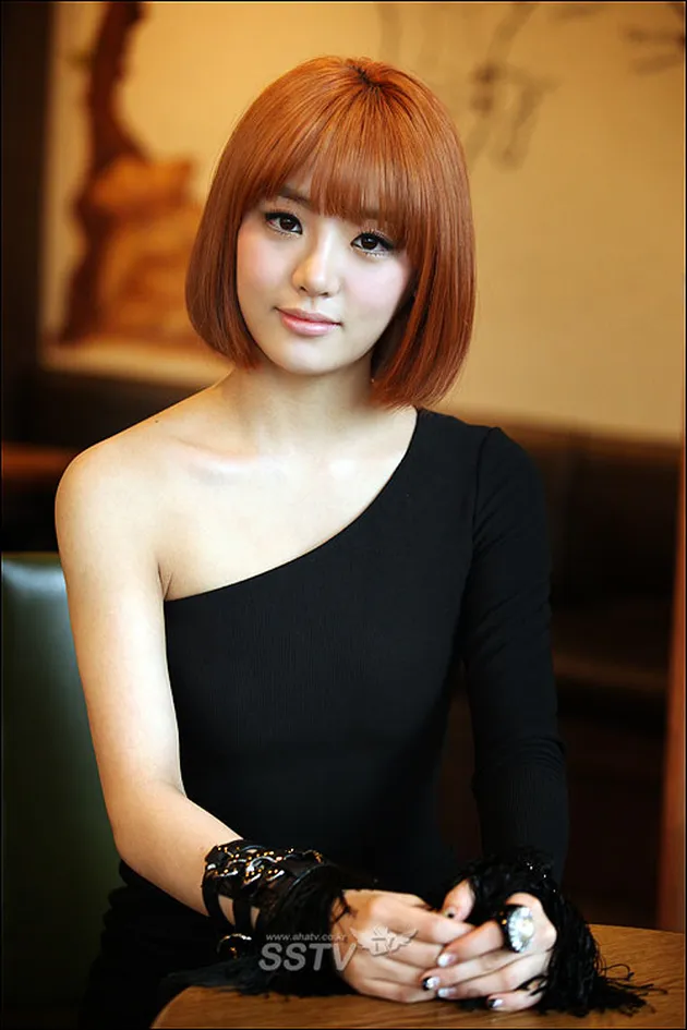 EunB dan Rise