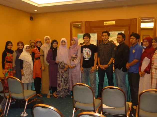 film ketika cinta bertasbih