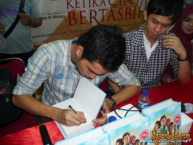 ketika cinta bertasbih