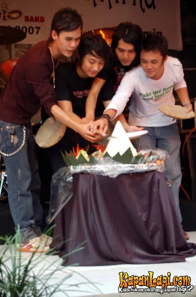 bio band