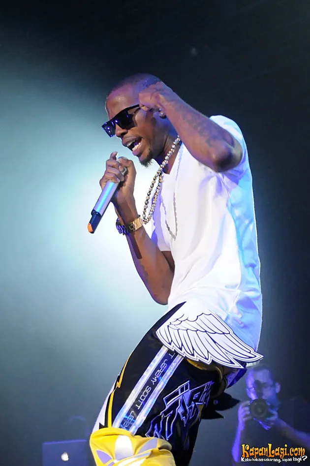 B.o.B]
