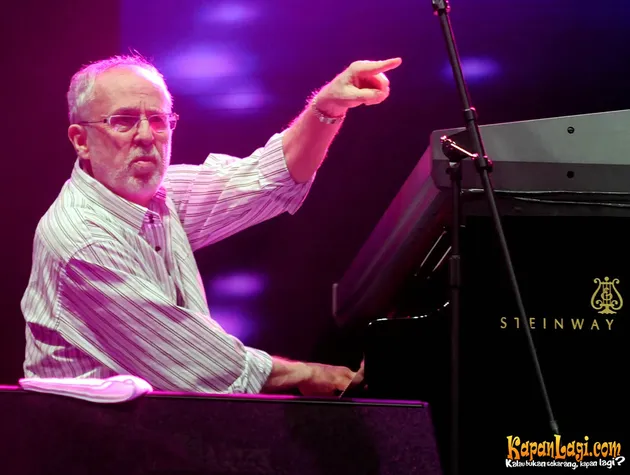 Bob James