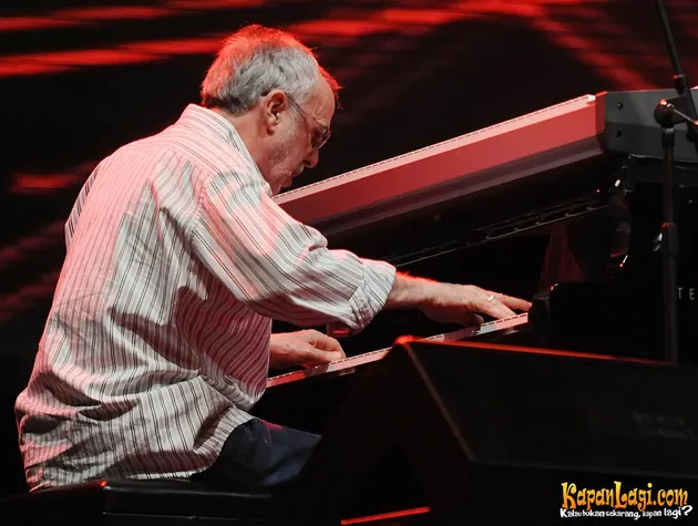 Bob James