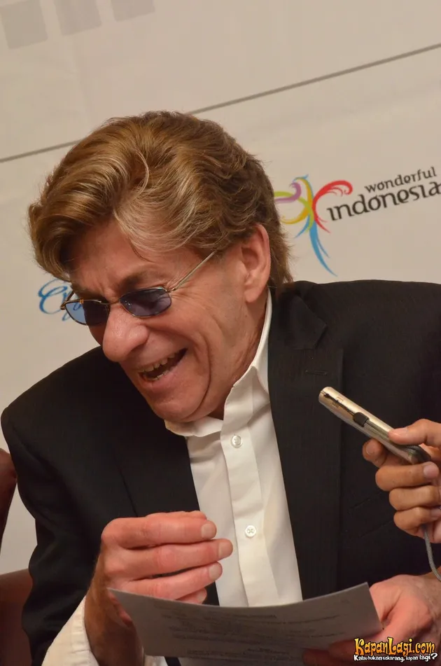 Bobby Caldwell