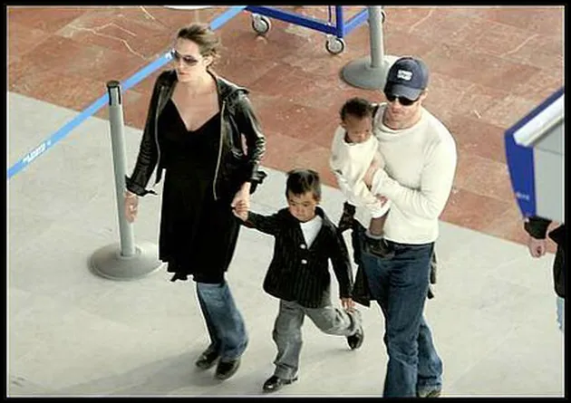 pitt_dan_jolie_bandara