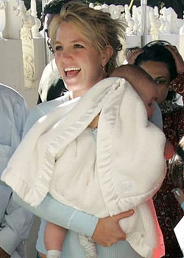 britney and the baby