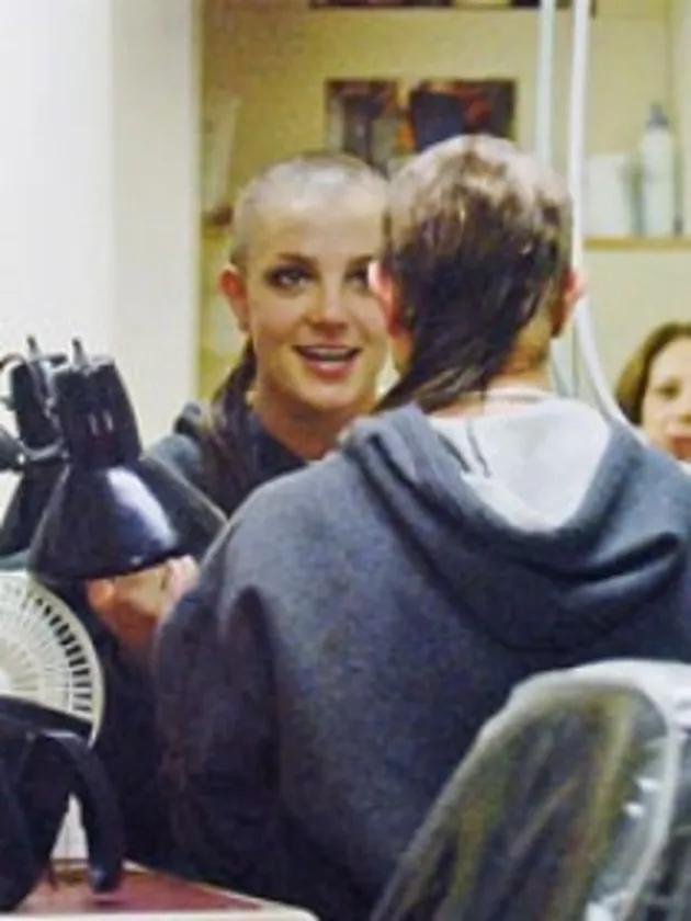 britney_spears_botak