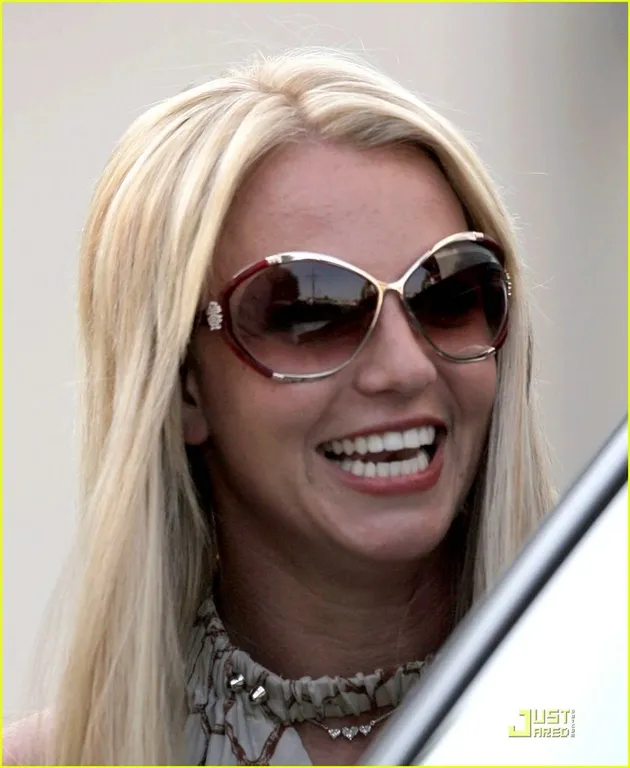 britney sprears new hair