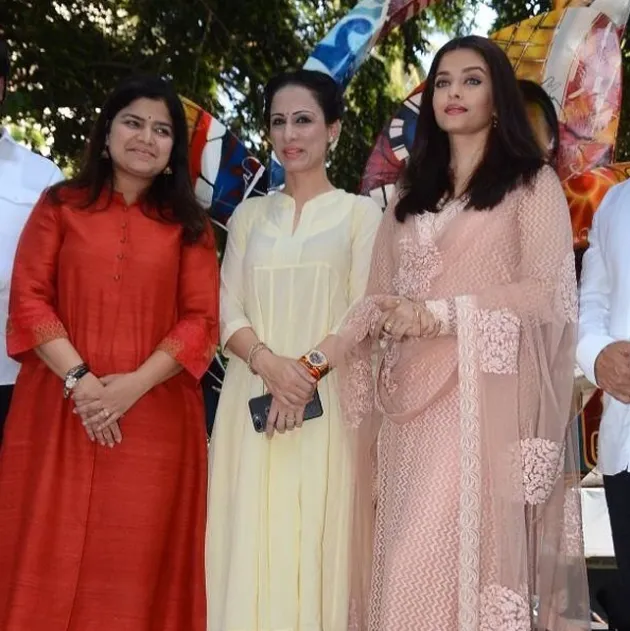 Candid Bollywood
