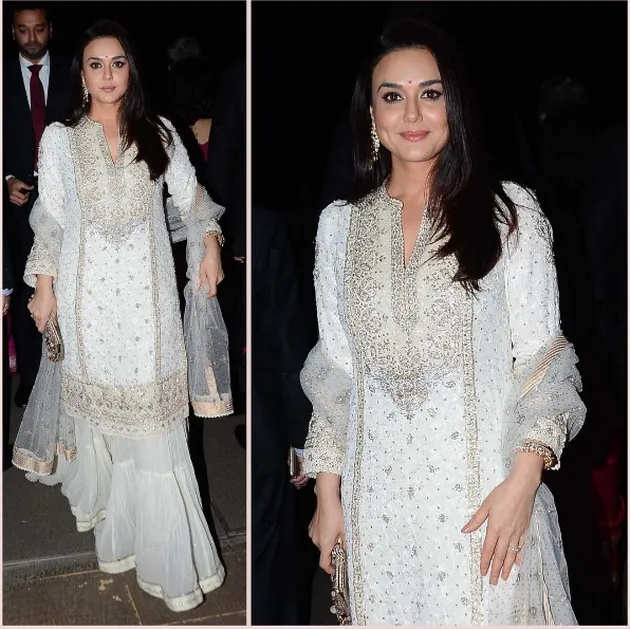 Candid Bollywood