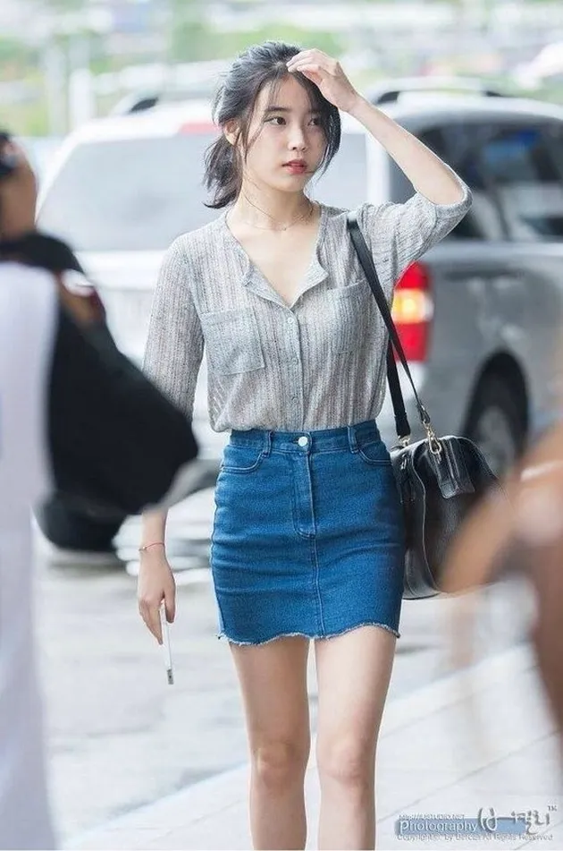 IU