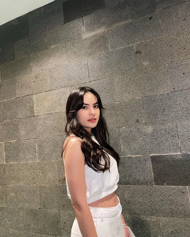 Body Goals Steffi Zamora