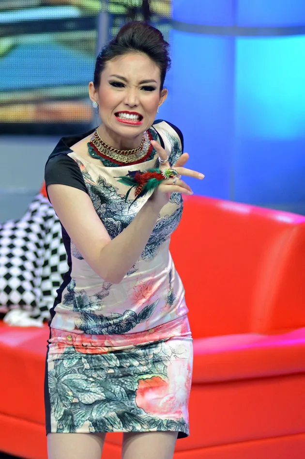 Host Dahsyat