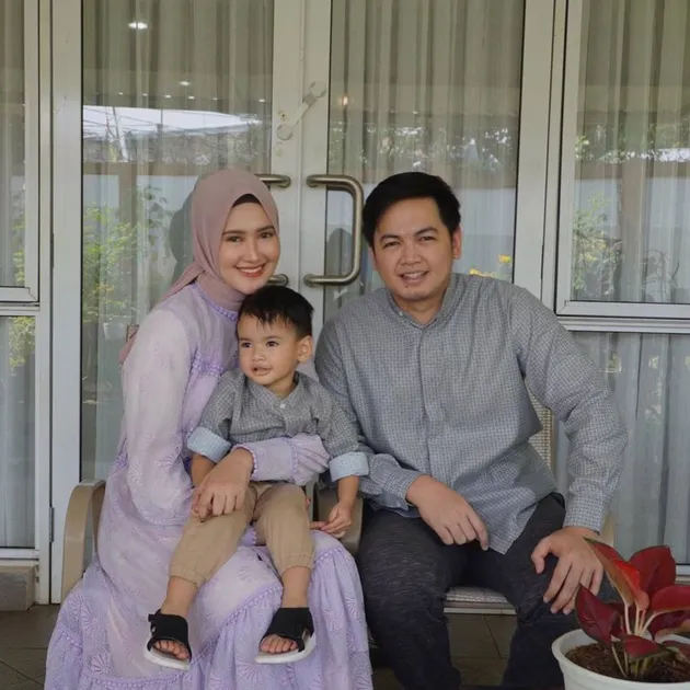 Istri Tommy Kurniawan Kedua Lisya Pramugari Puteri Indonesia