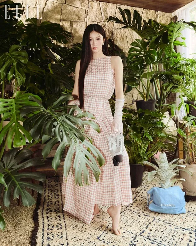 Go Youn Jung, Elle Korea, Chanel
