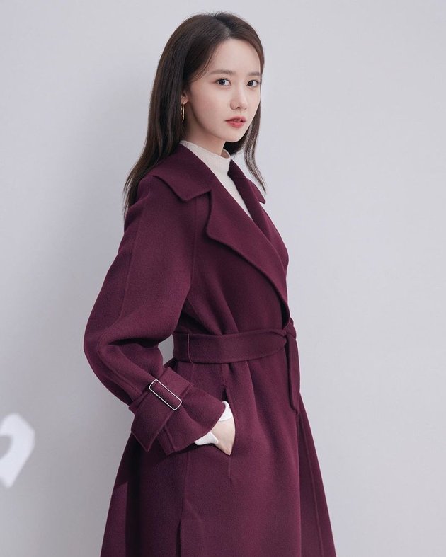 Beautiful in Anything, 9 Photos of Yoona Girls Generation as the Muse of a Clothing Brand Prove Her Title as Nation's Visual