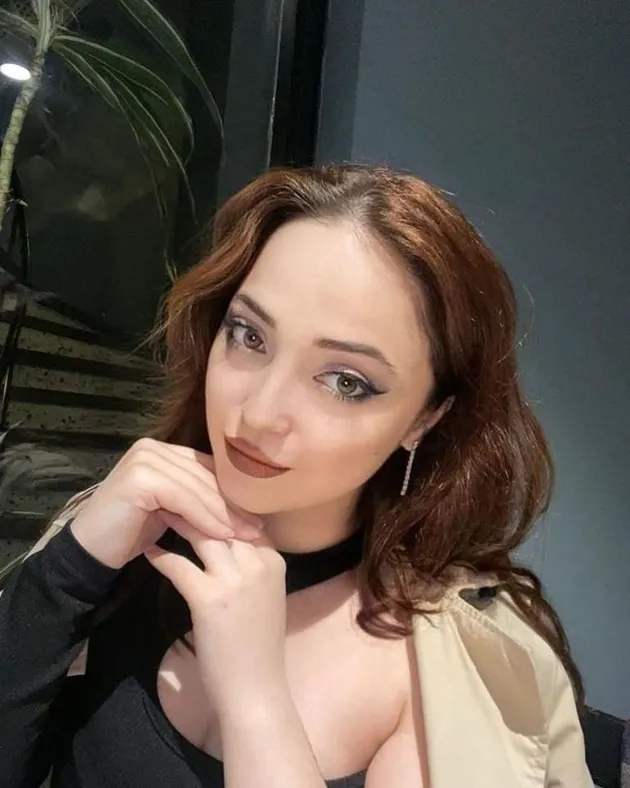 Aysegul Peserta DA Asia 6 