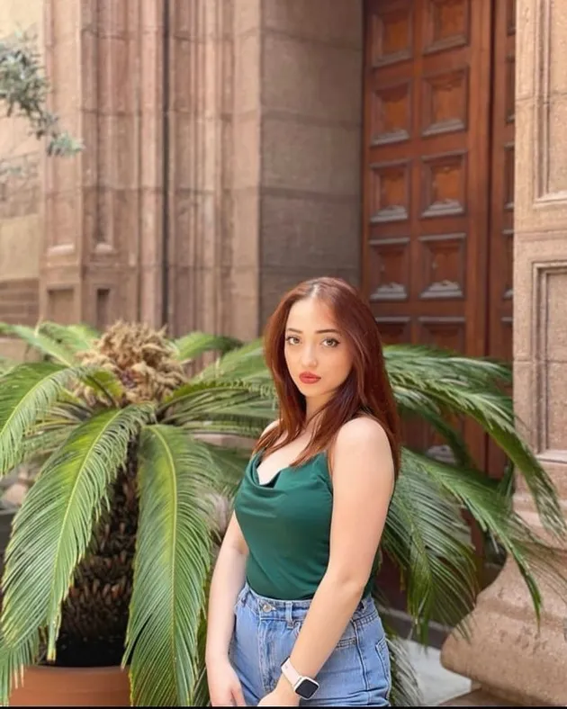 Aysegul Peserta DA Asia 6 